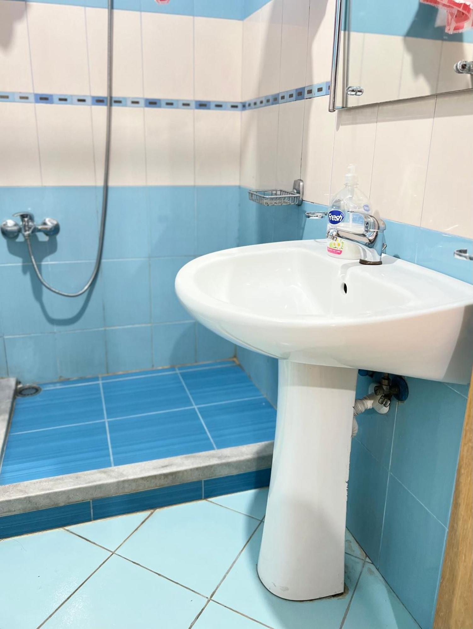Leonard Apartment Тирана Экстерьер фото
